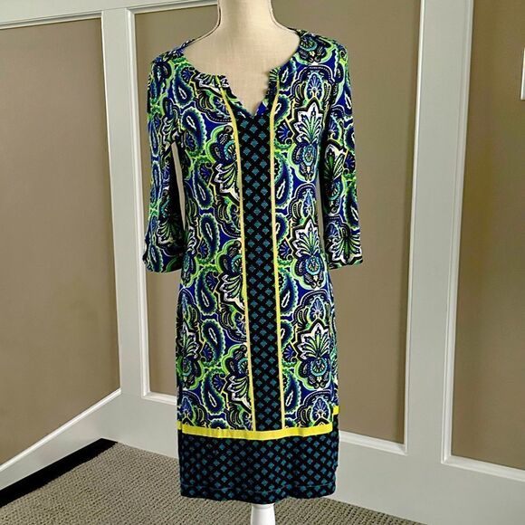 Hatley blue paisley pullover jersey dress. - Picture 1 of 6